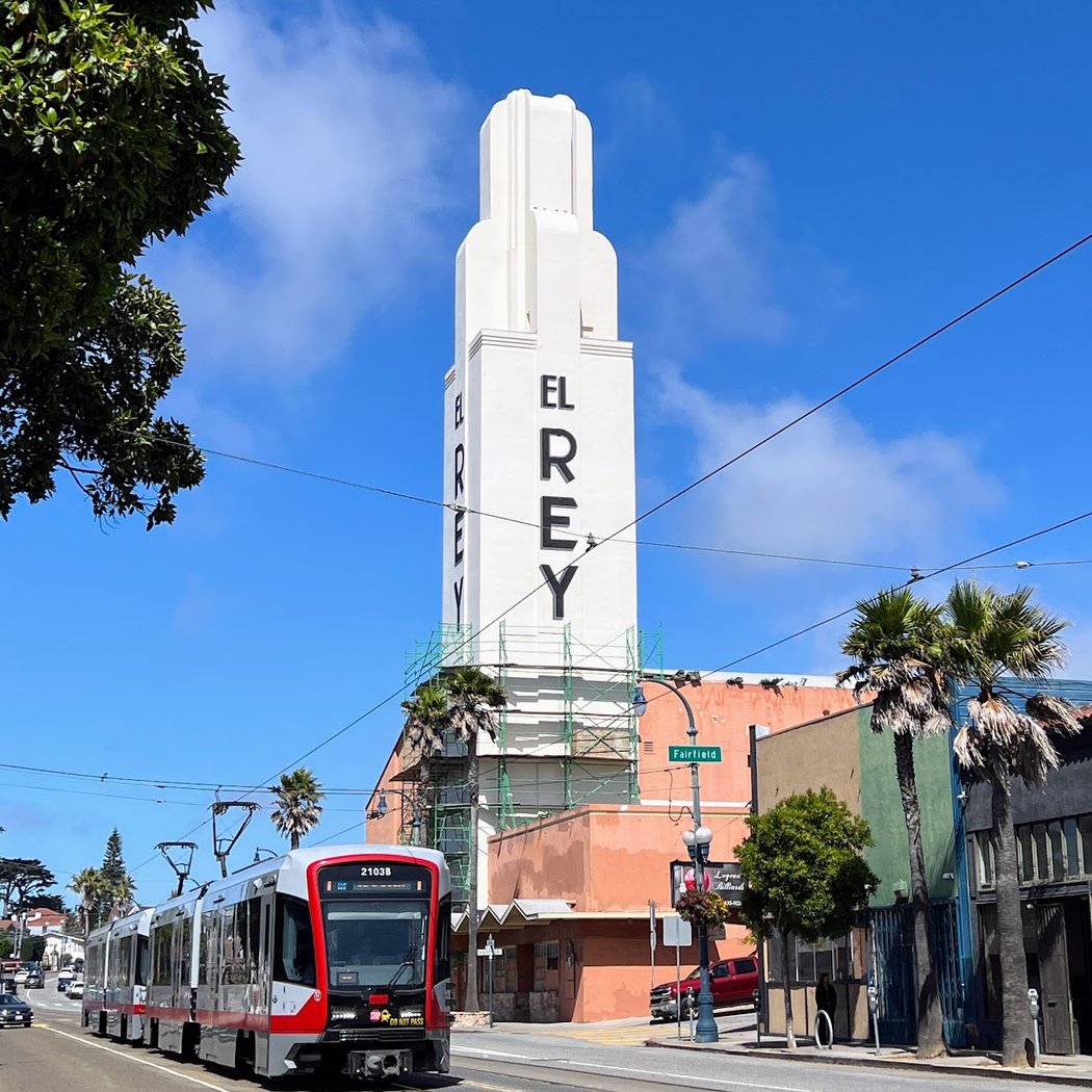 El Rey Theatre 3