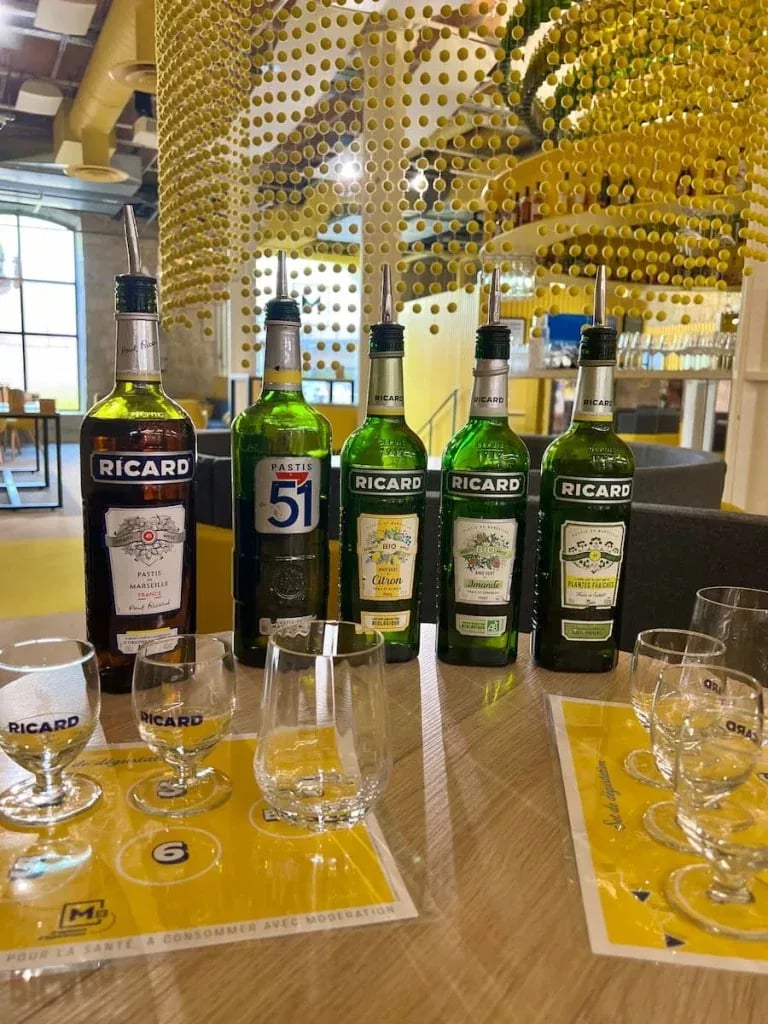 Maison Yellow - Musée de l'Anis et Boutique 3