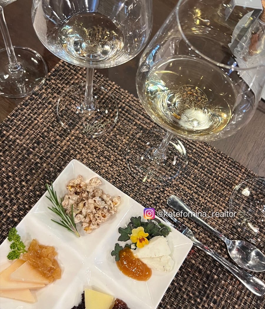 Landmark Vineyards at Hop Kiln Estate 1