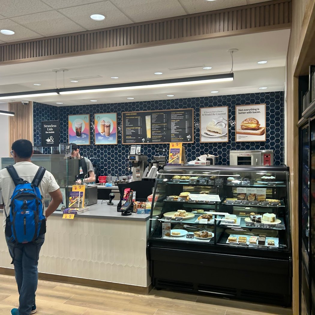 Barnes & Noble 1