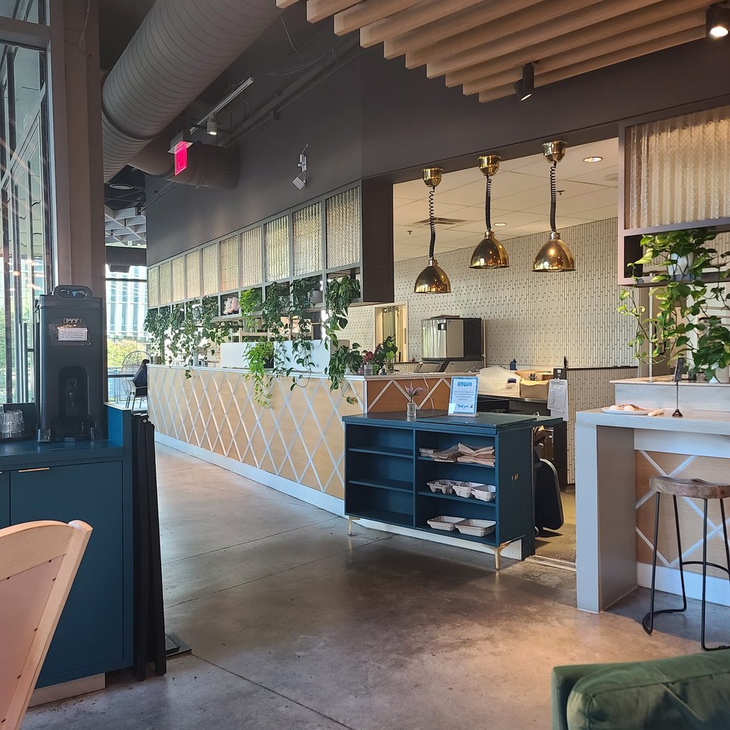 Café Crème - Downtown 3