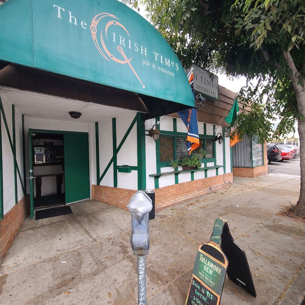 The Irish Times Pub & Restaurant 2