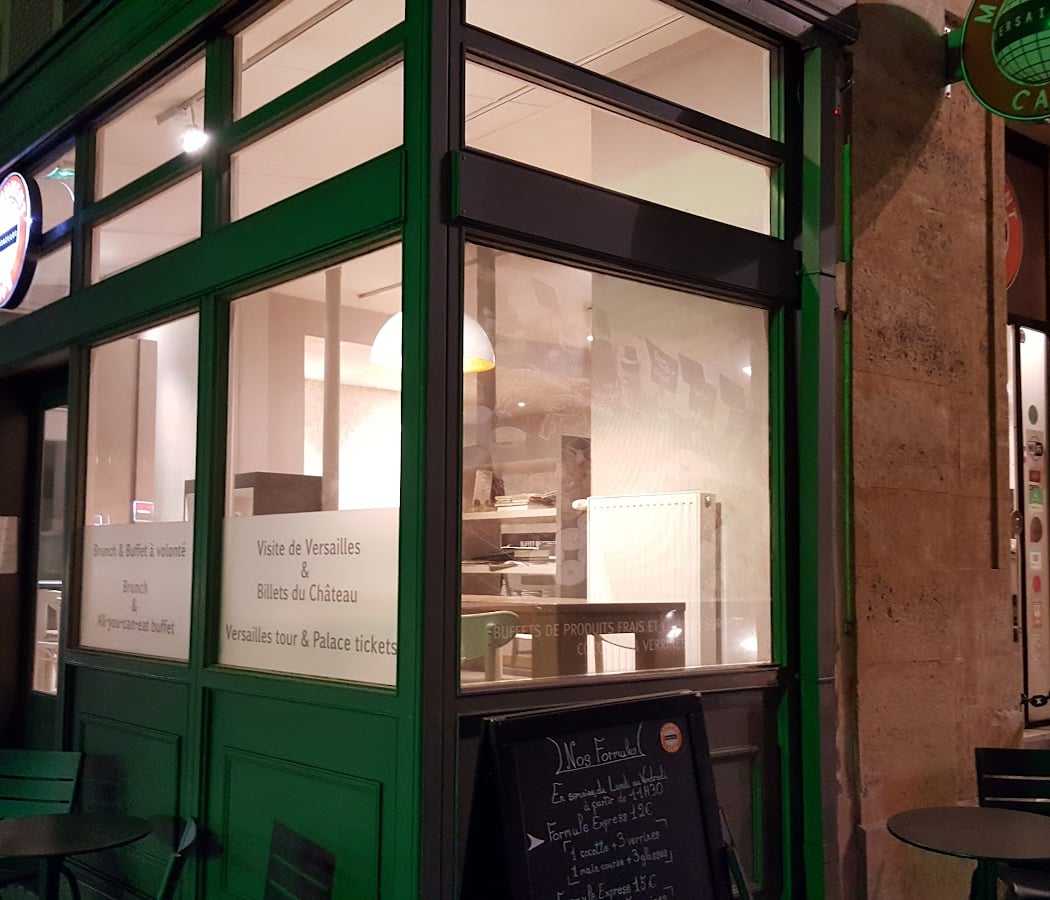 Monument Café Versailles 3