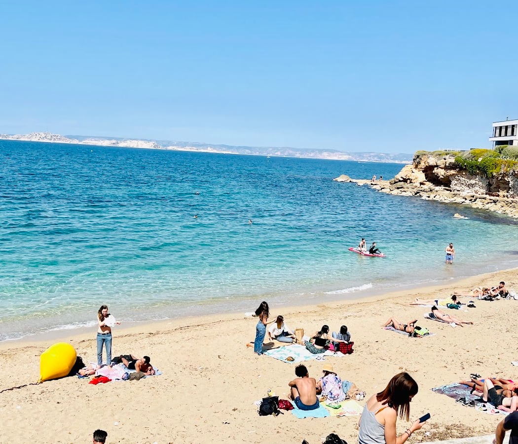 Plage des phocéens 3