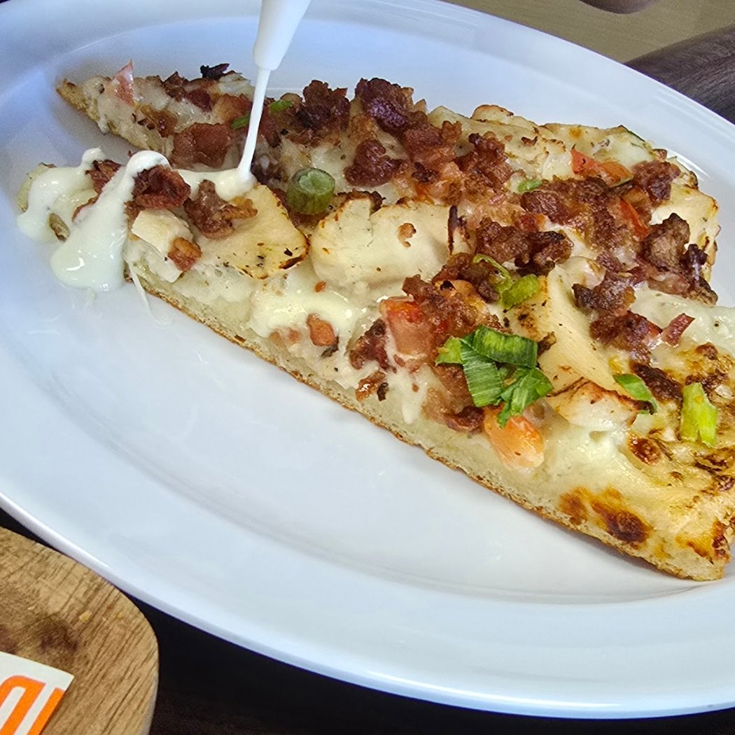 Tandoori Pizza - Brentwood 3