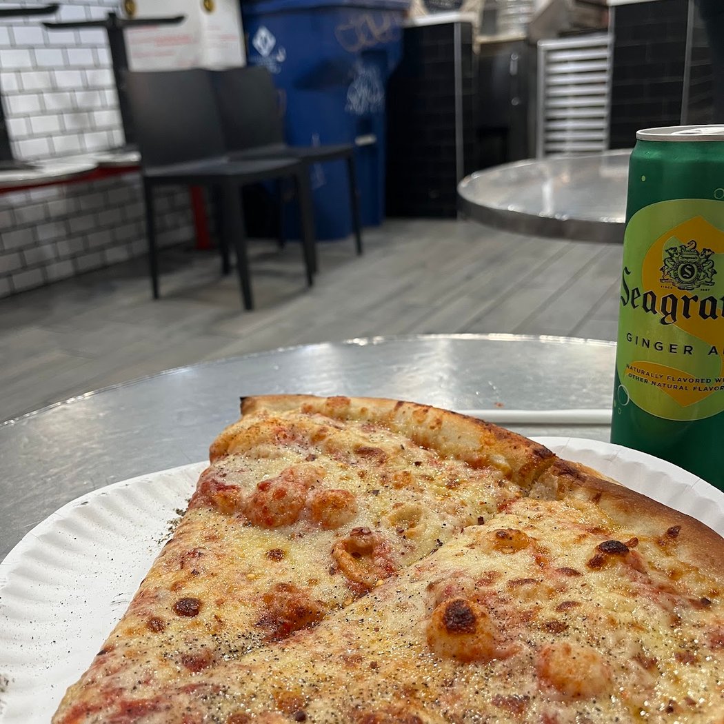 2 Bros Pizza 5