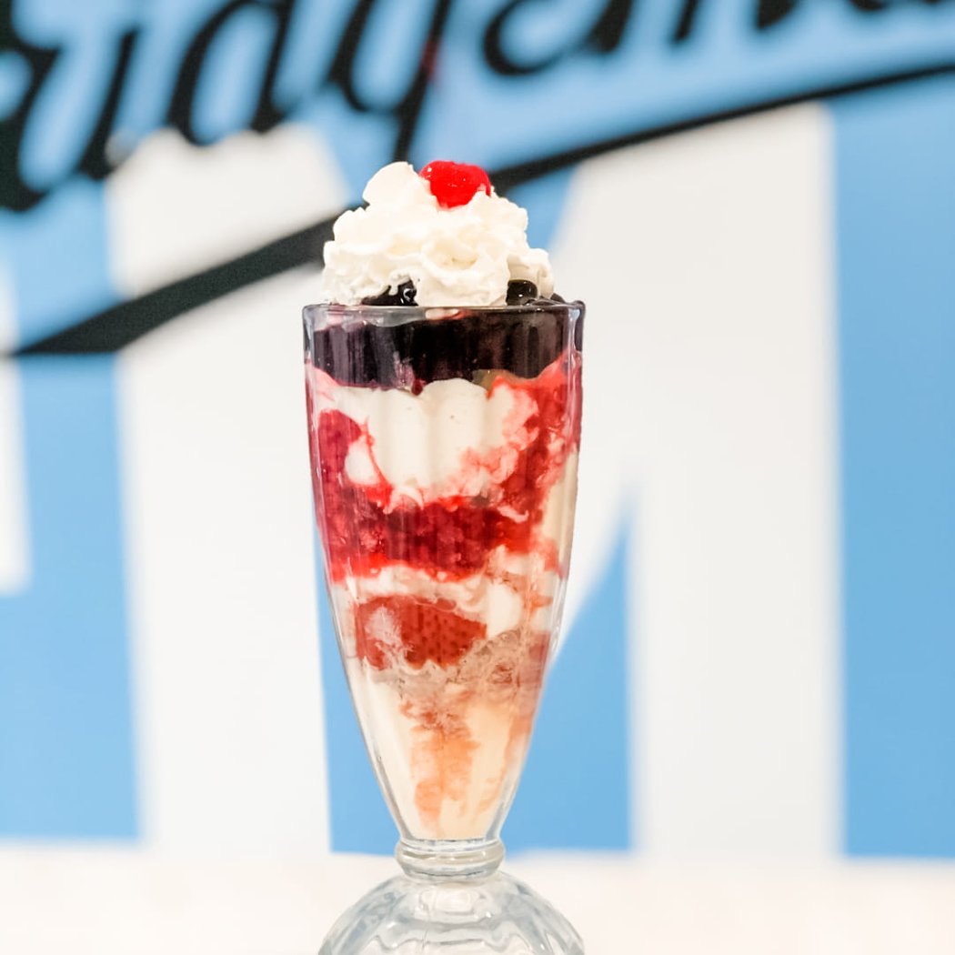 Santa at Bridgeman’s Ice Cream 1