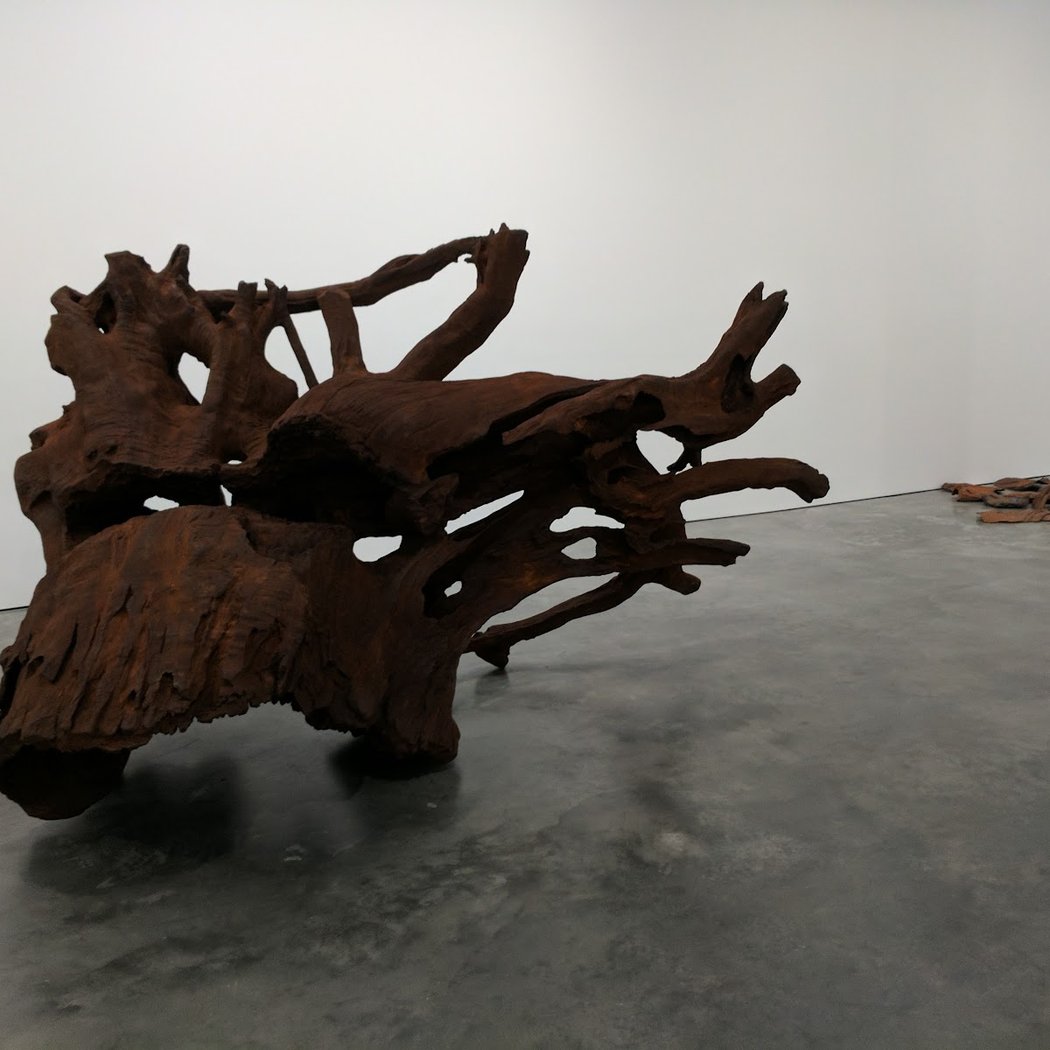 Kelly Akashi, Heirloom