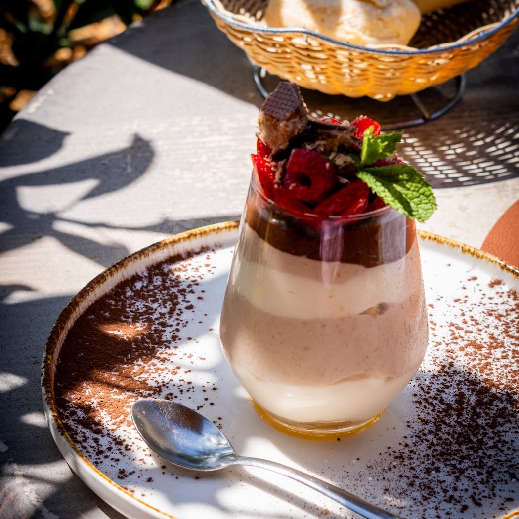 Black Angus – Restaurant & Club La Valentine/Marseille 1