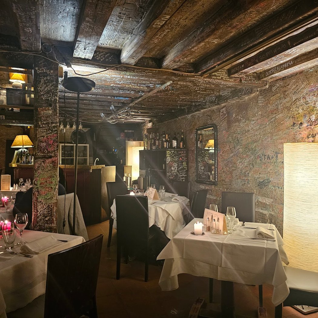 Chez Papa Jazz Club 1