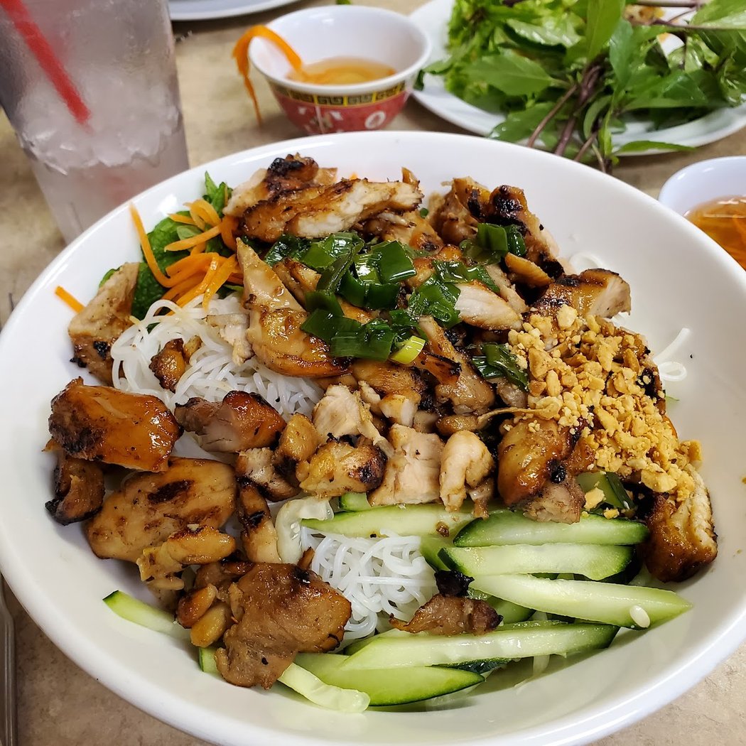 Pho An Hoa Noodle House 3