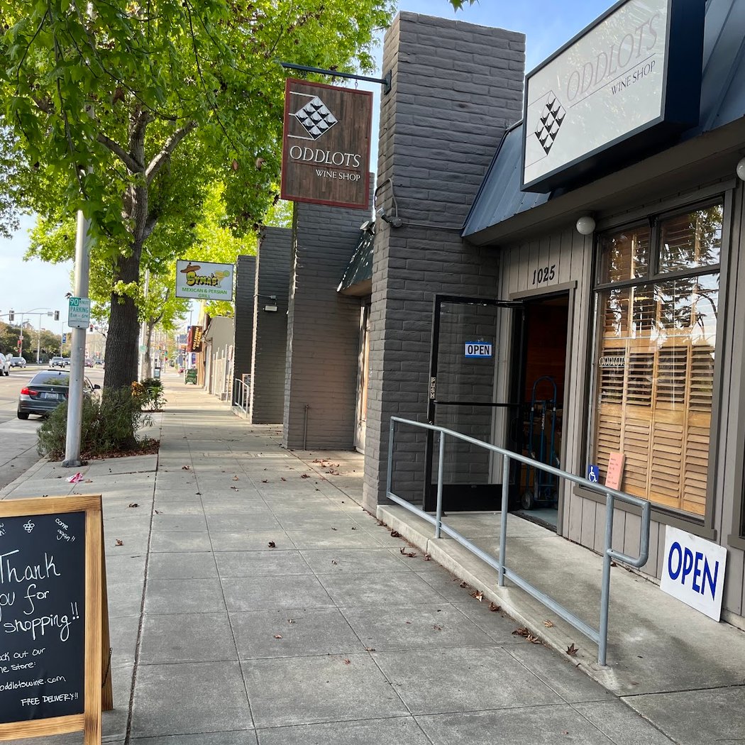 Oddlots Wine Shop 2