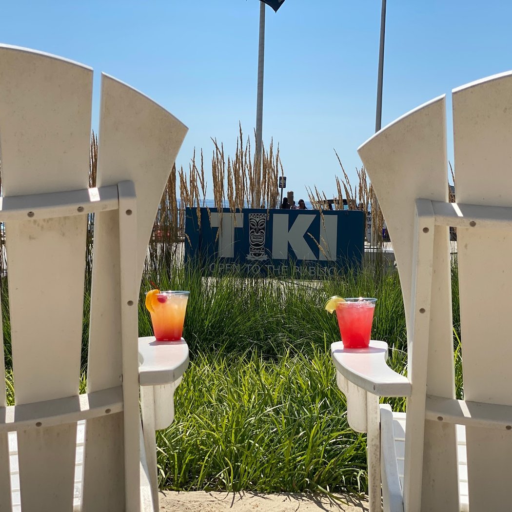 Tiki Bar at Ocean Place 1