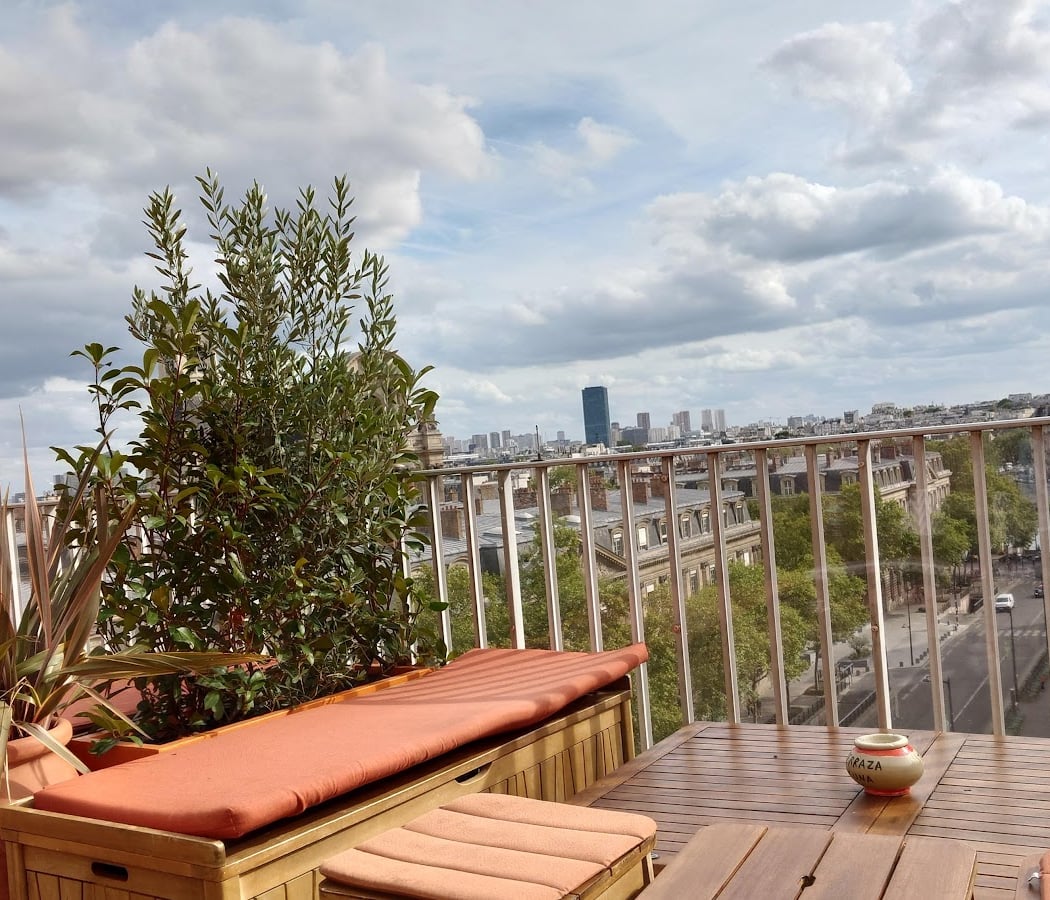 ROOFTOP PARIS 2