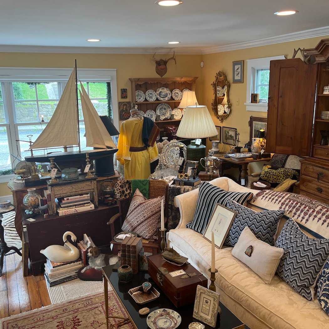 Dutchess Antiques 1