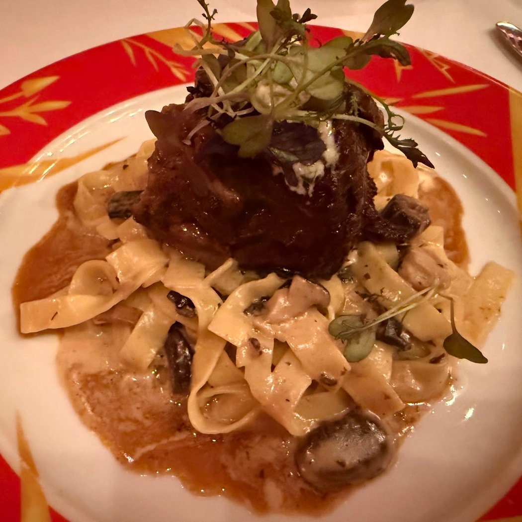 Holiday Dining at The Russian Tea Room 1