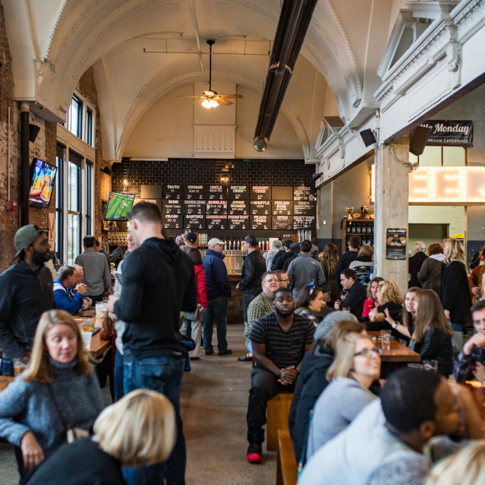 Trivia Tuesday at Braxton Brewing Covington