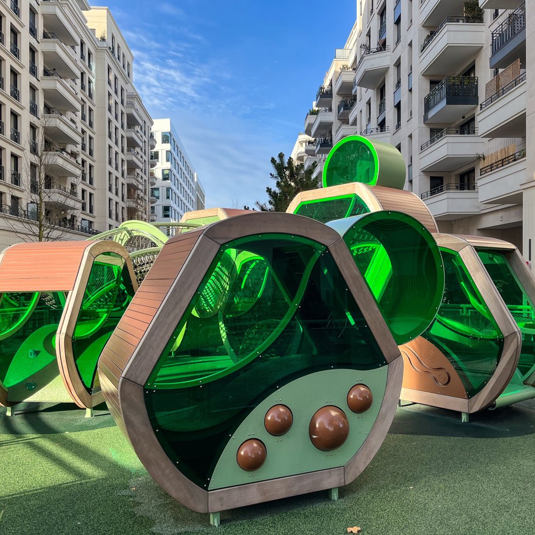 Aire de jeux pour enfants 1