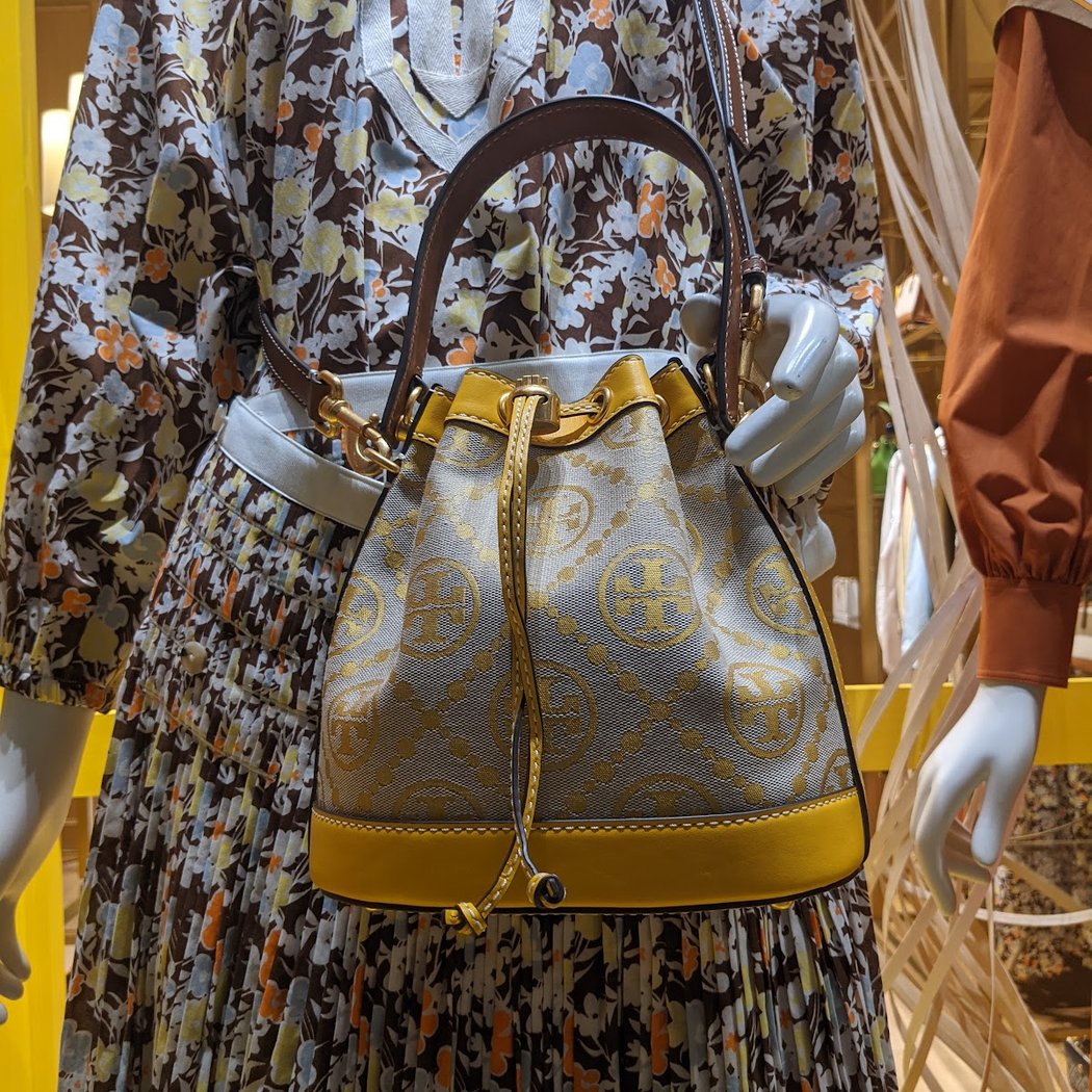 Tory Burch 1