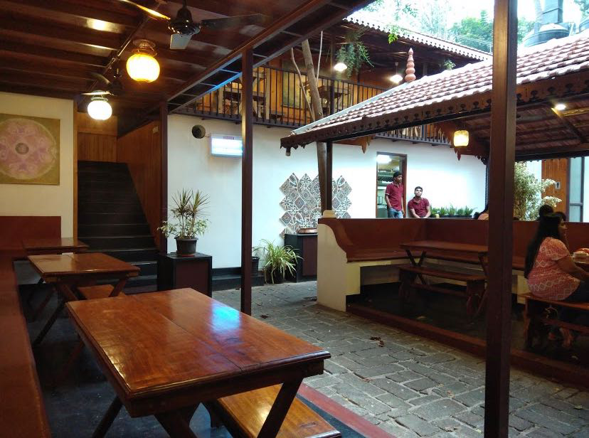 Dyu Art Cafe 2