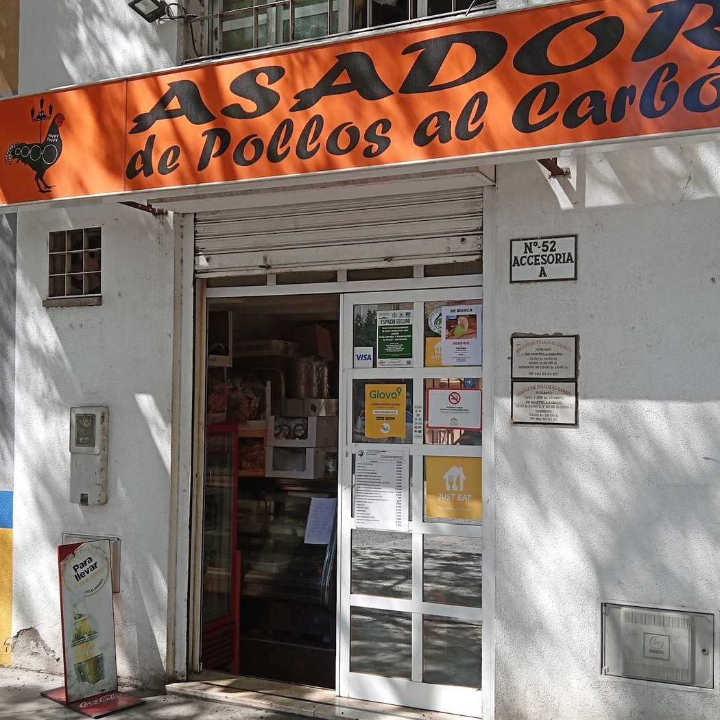 Asador Al Carbón Especialidad En Pollo Asado 2