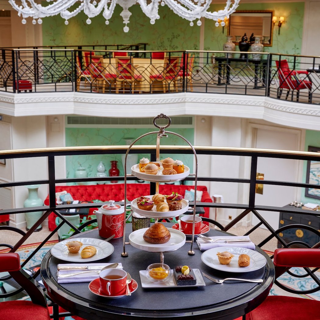 Summer by La Bauhinia 3