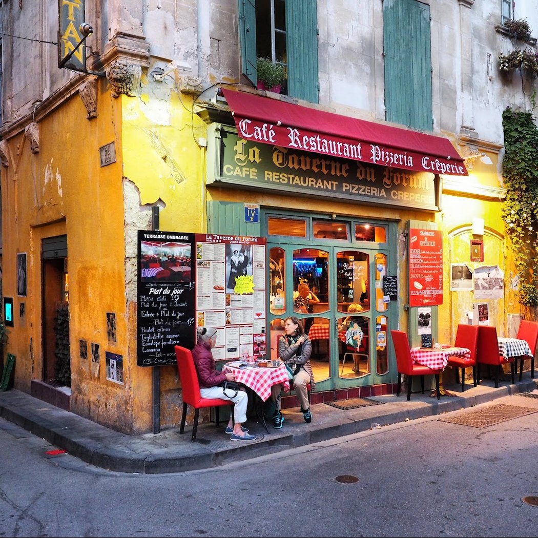Place du Forum 3
