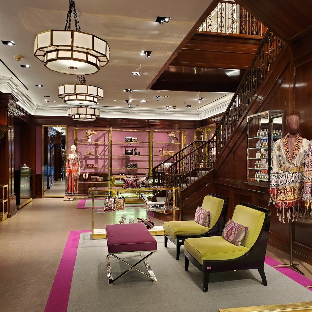 Etro 4