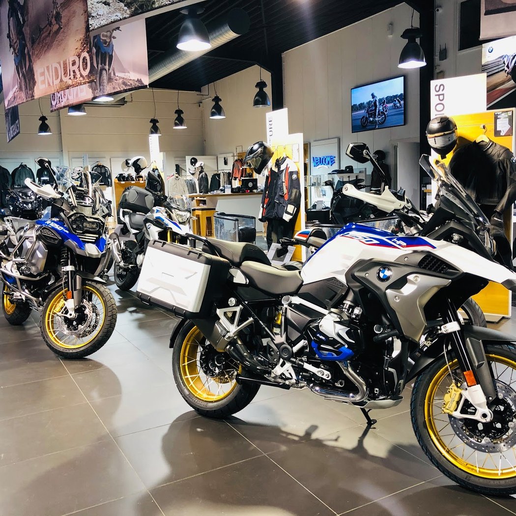 CO2 Moto BMW Motorrad Coignières 1