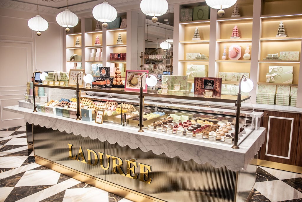 Ladurée Victor Hugo 2