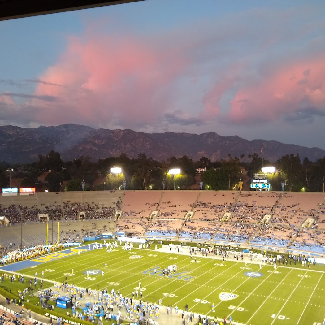 Rose Bowl Stadium 1