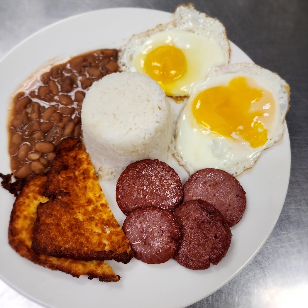 Tres Sabores Taqueria (we are Insidethecarwhas) Hi-Tek 3