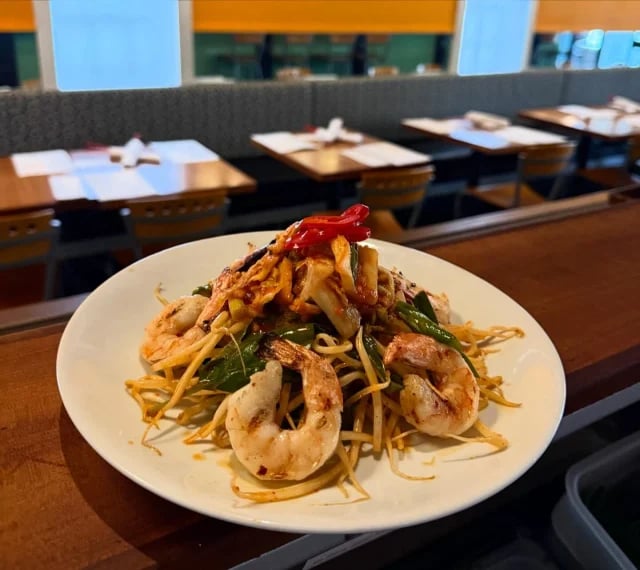 Pearl Restaurant & Oyster Bar 4