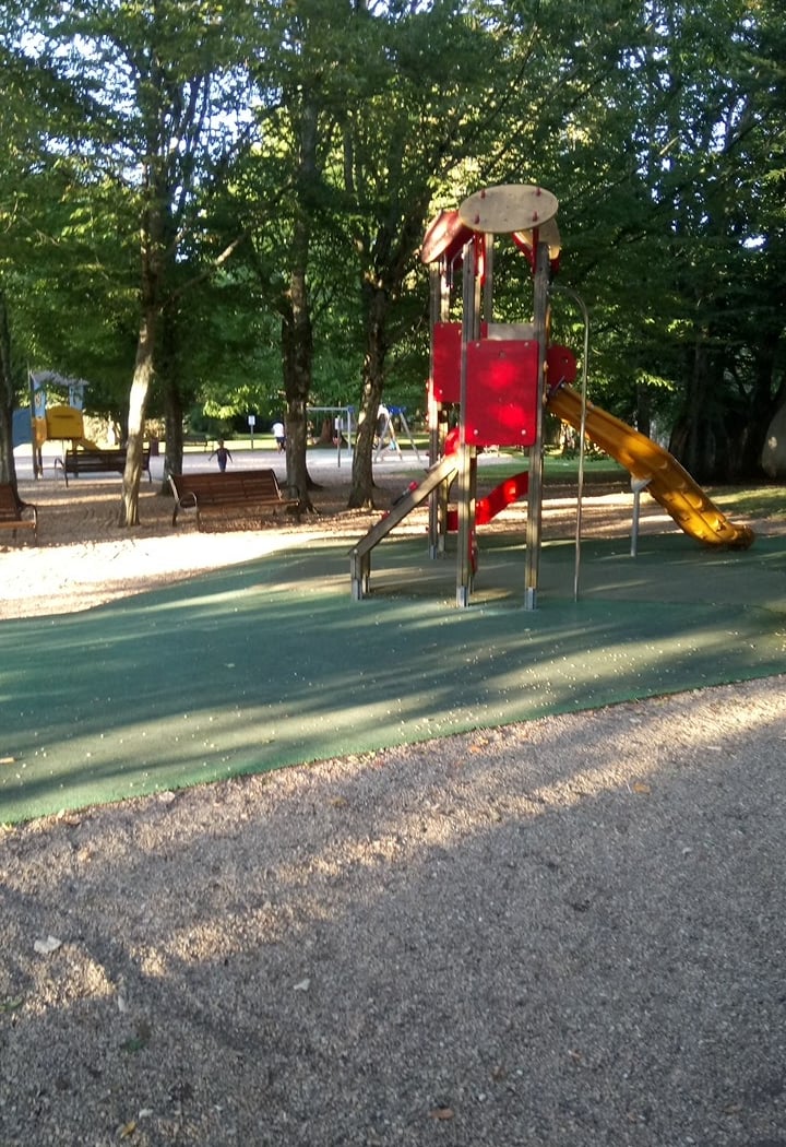 Aire De Jeux Jardin Des Cordeliers 2