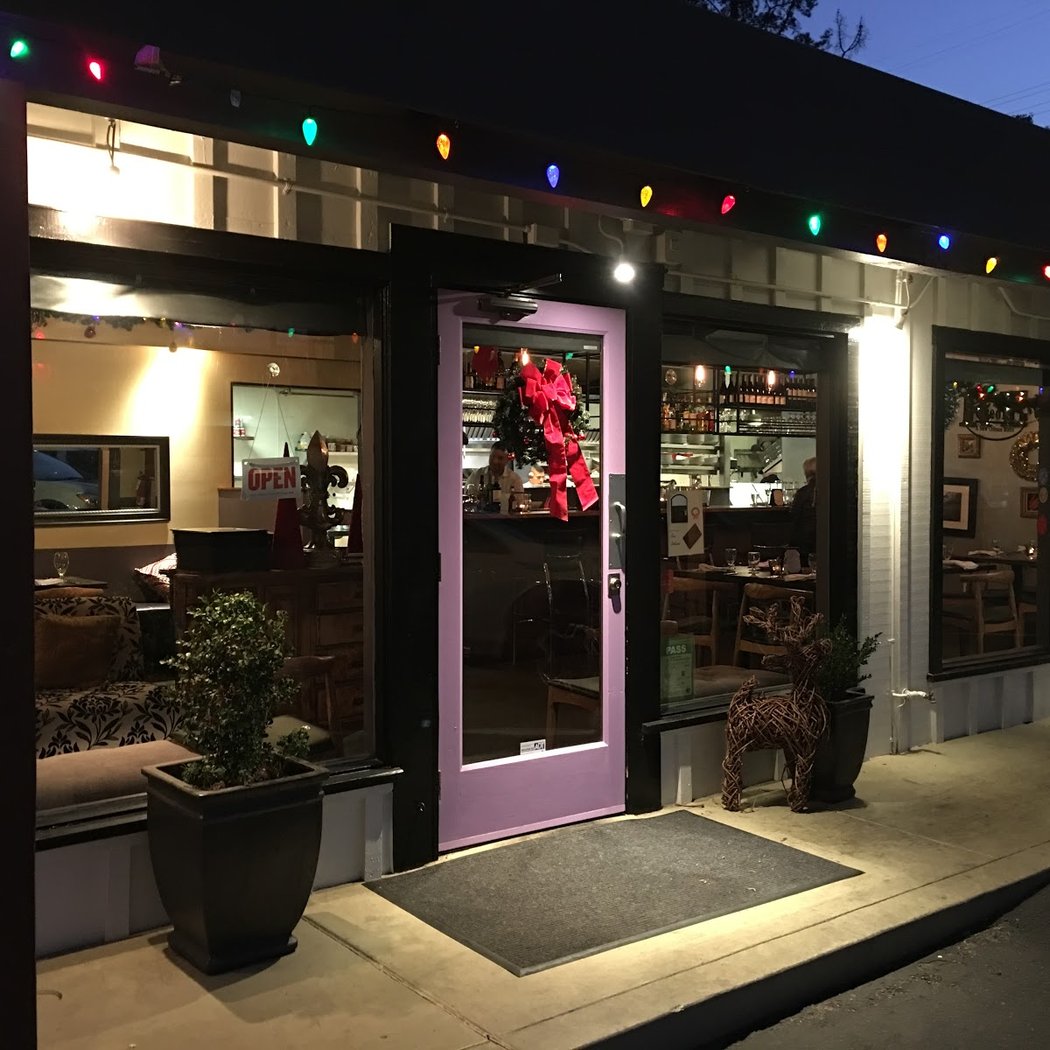 CreoLa Bistro 2