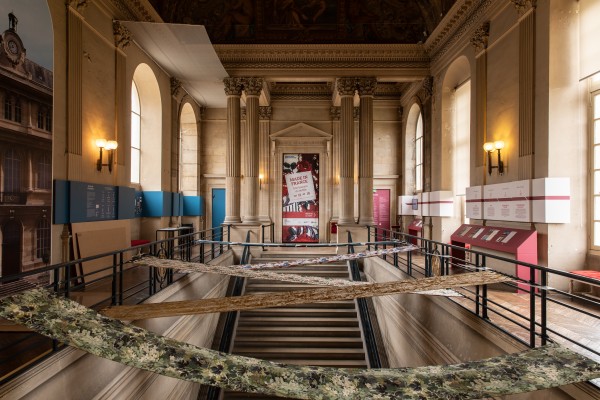 Made in France, Une histoire du textile de Colbert à nos jours 3