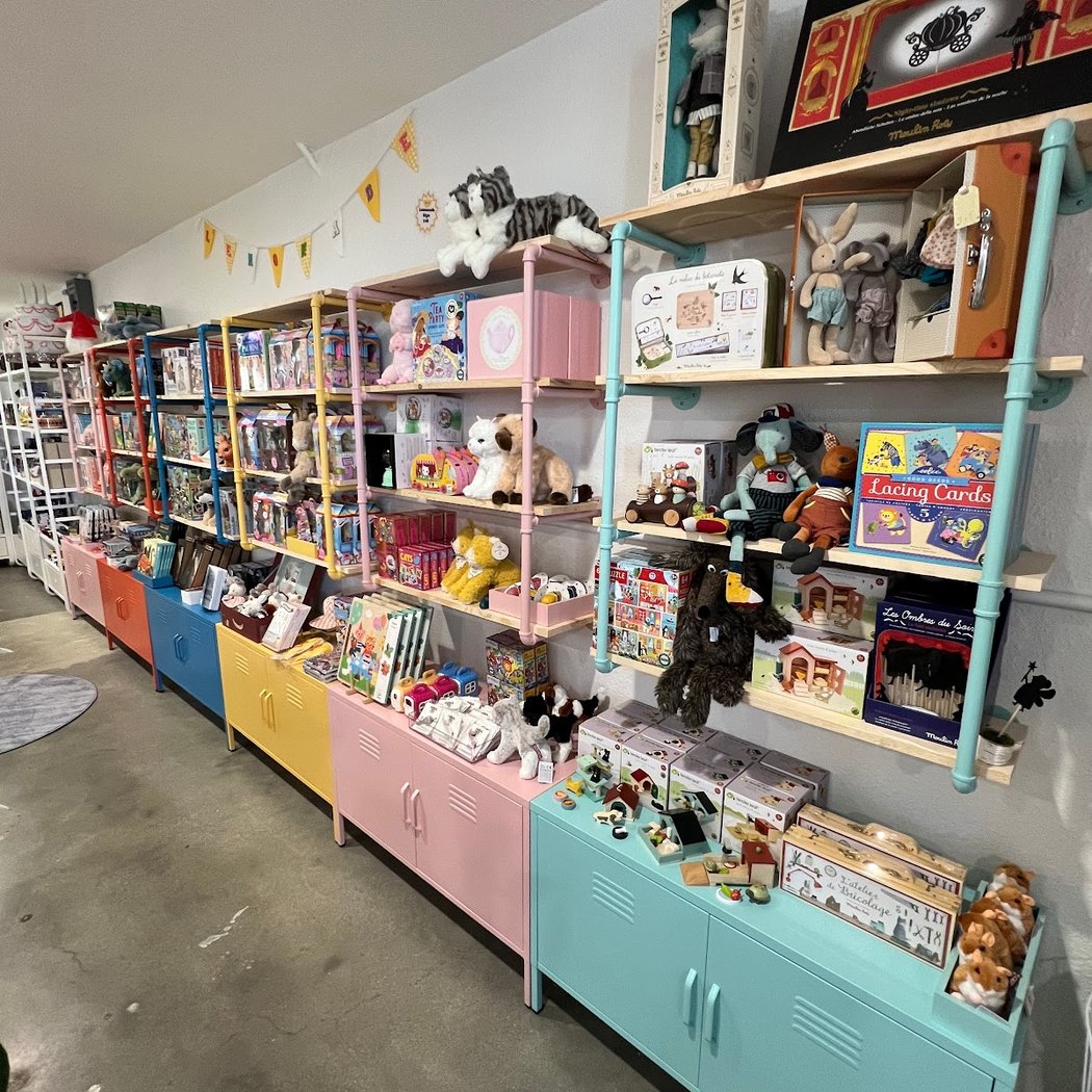 The Prize Booth 3
