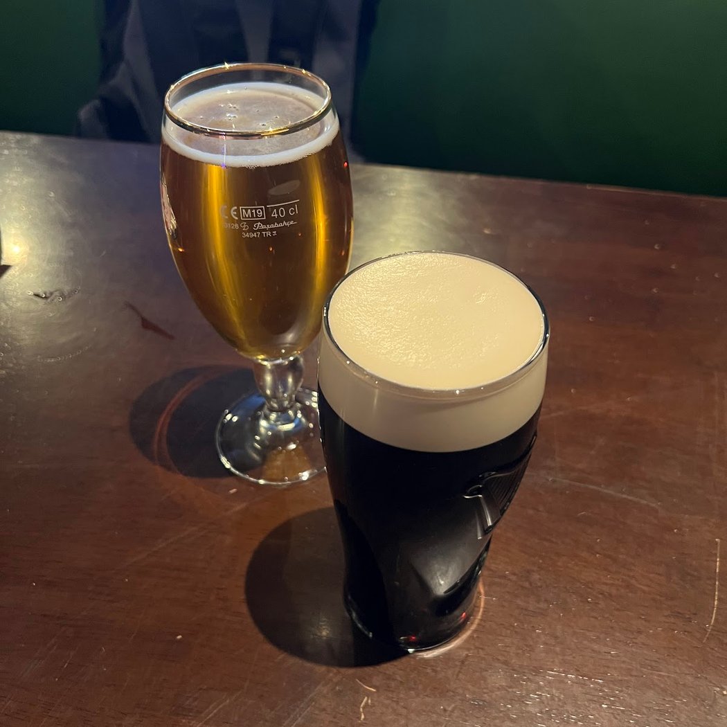O'Neills Irish Pub 2