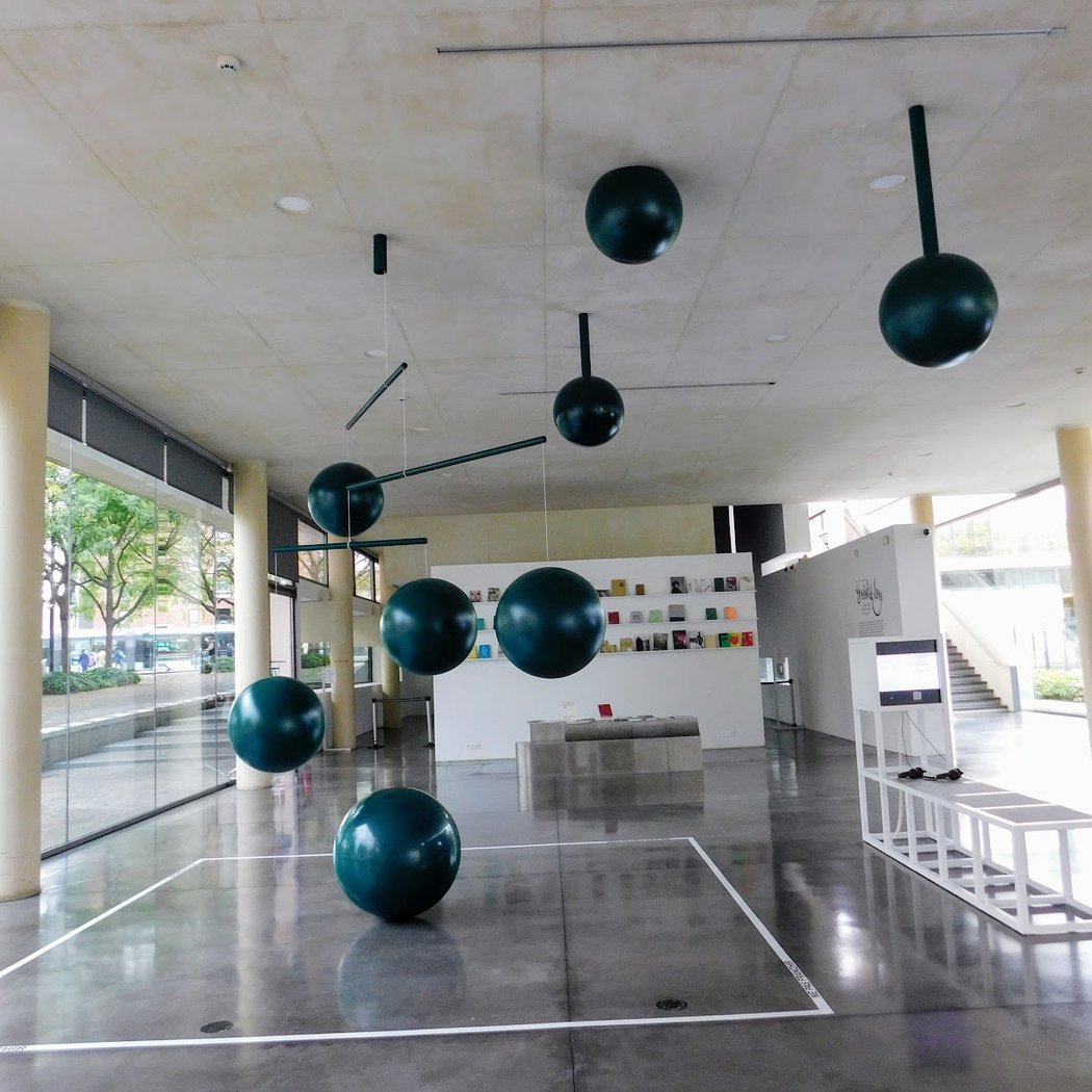 Visite architecturale du MAC VAL 1