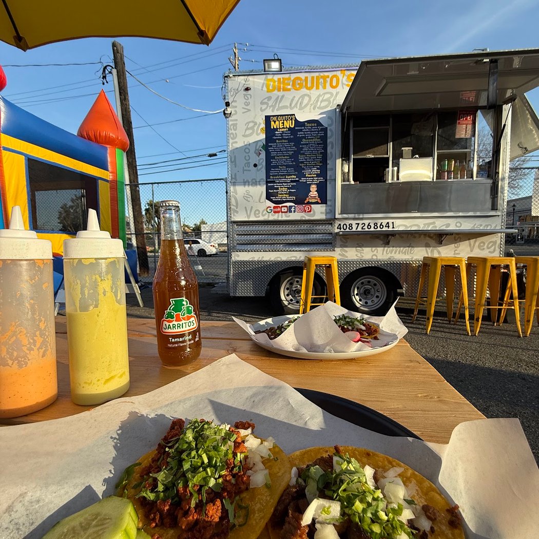La Plaza Best Food Trucks