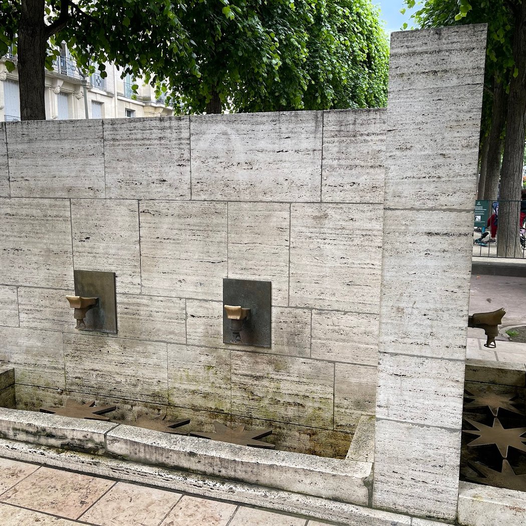 Fontaine à l'Albien 3