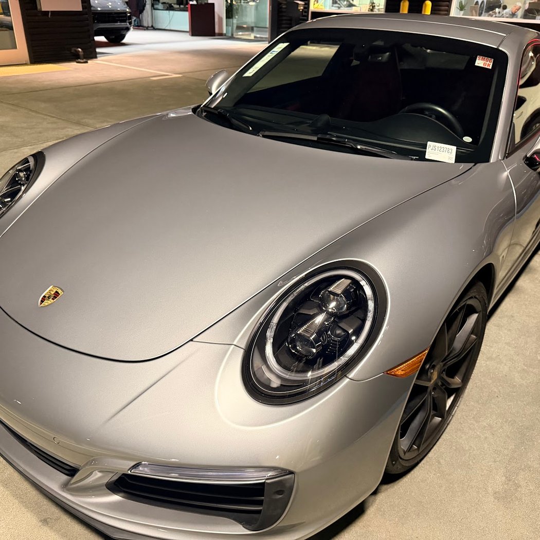 Porsche Marin 3