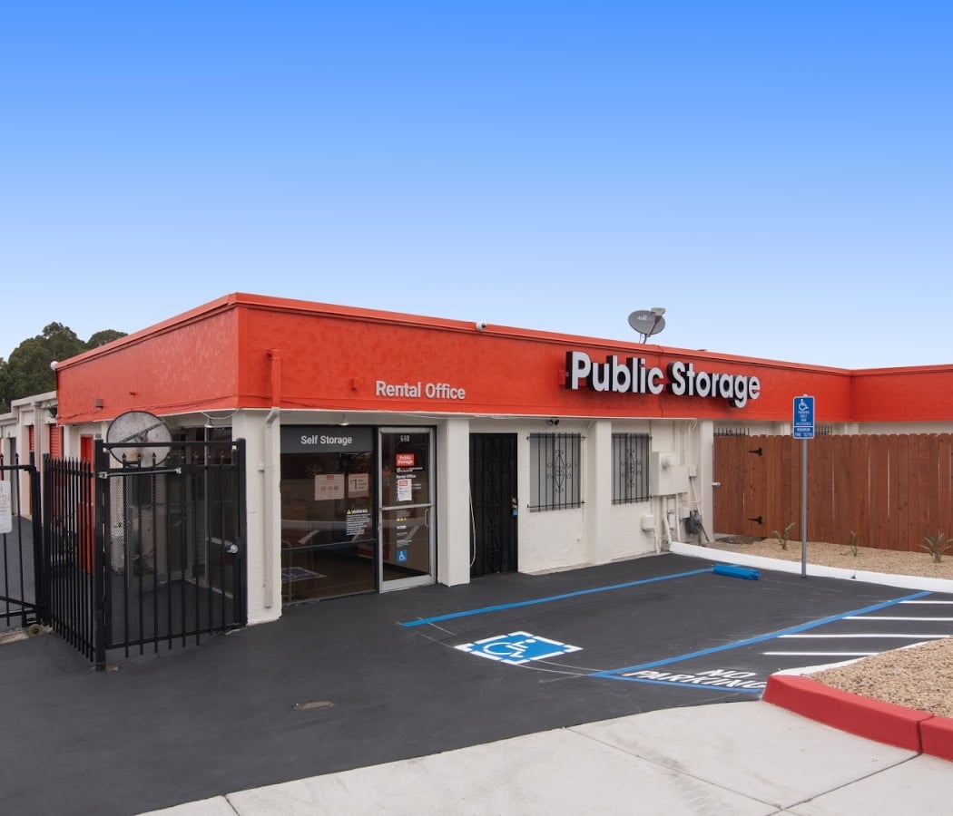 Public Storage 2