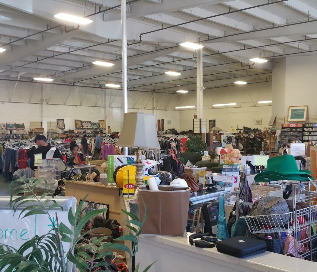 The Salvation Army Thrift Store & Donation Center 3