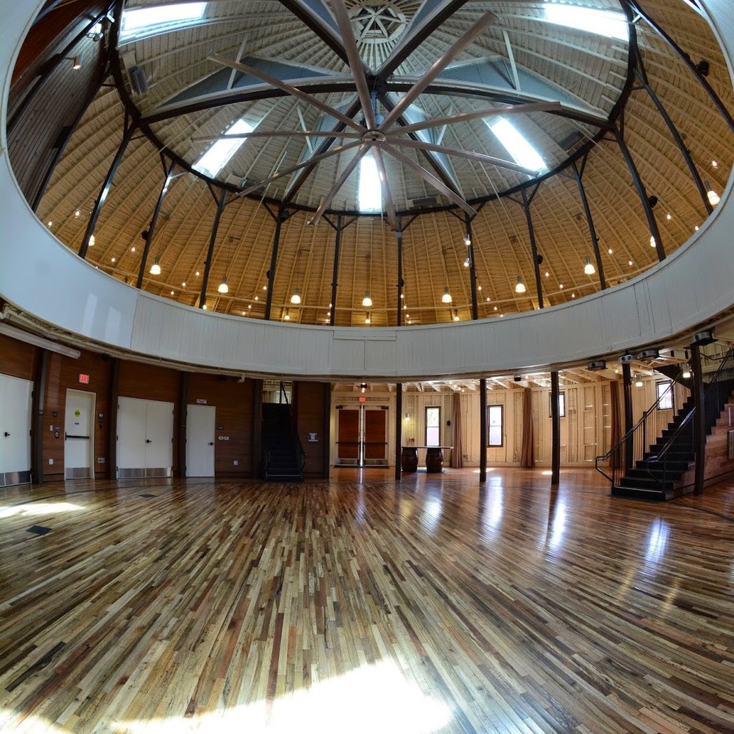 DeTurk Round Barn 2