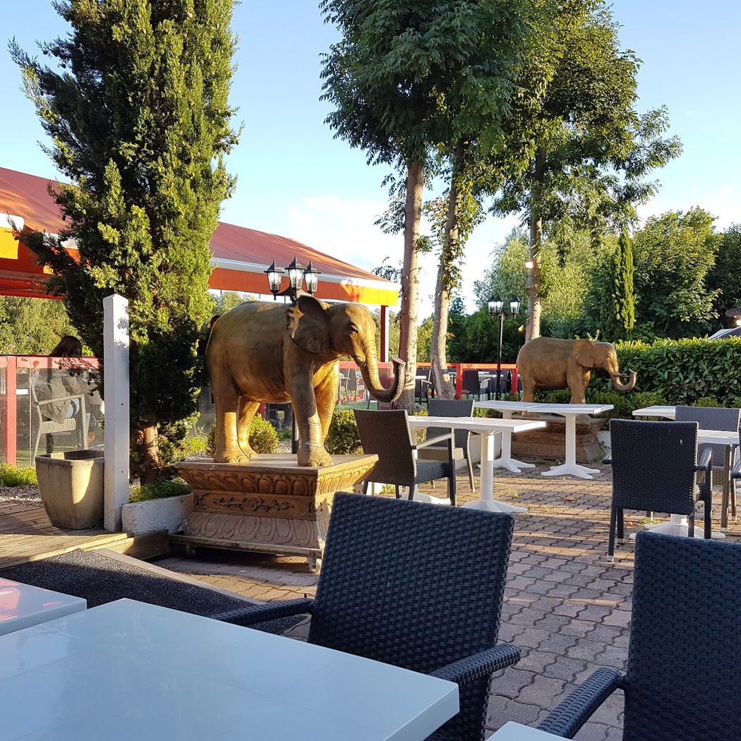 Restaurant La Route Du Kashmir 2
