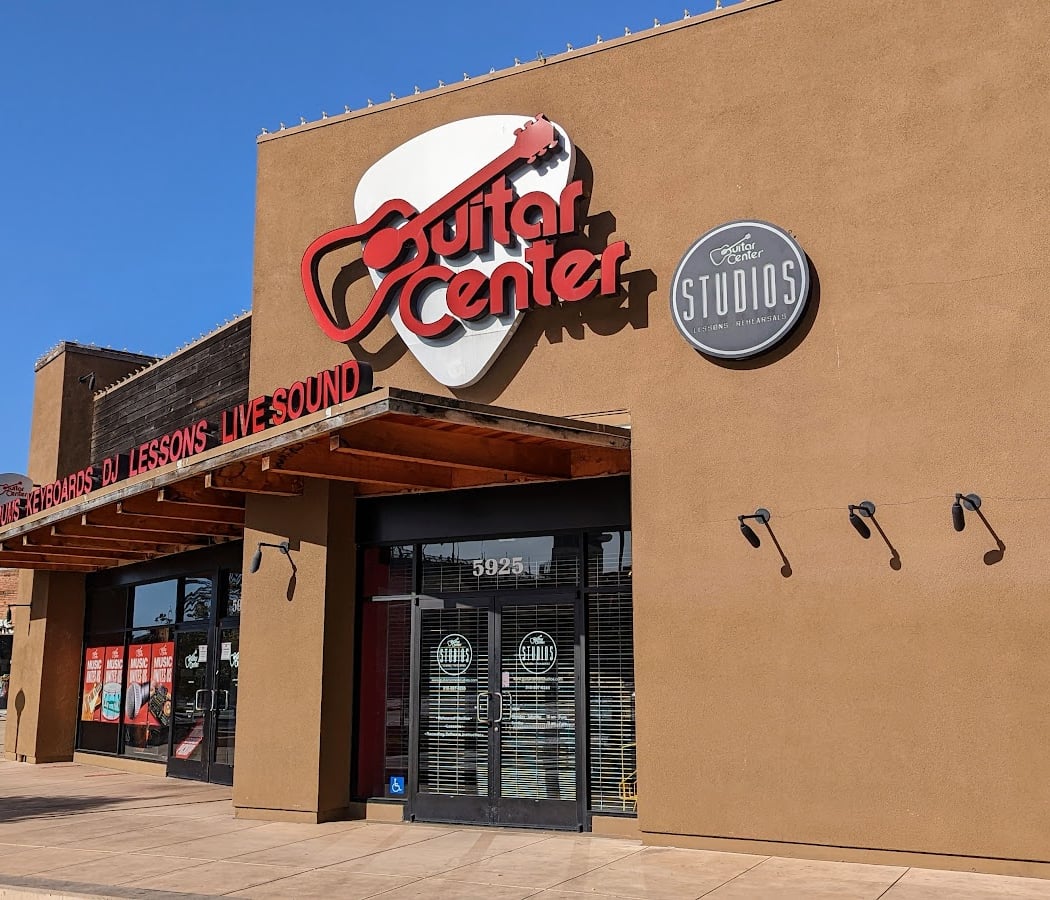 Guitar Center 3
