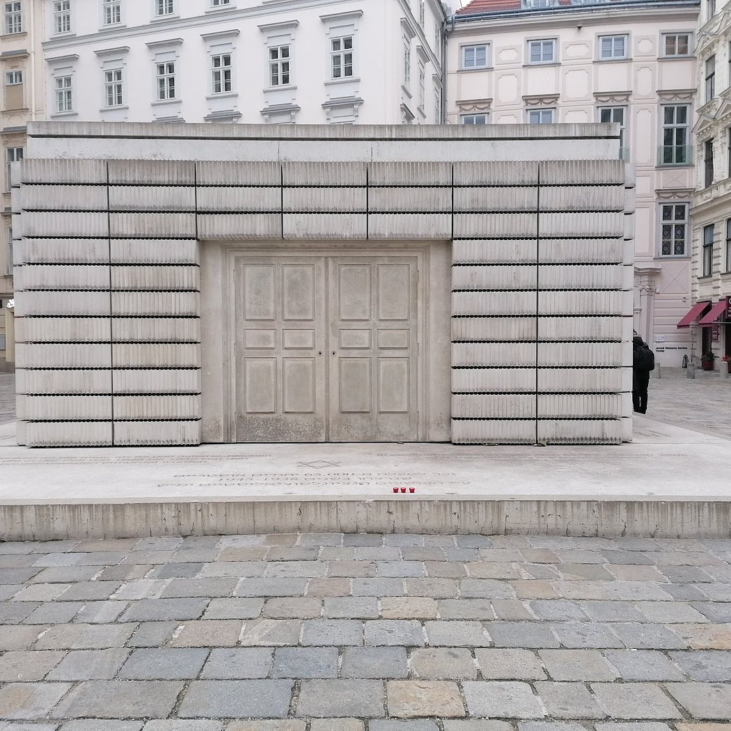 Judenplatz 1