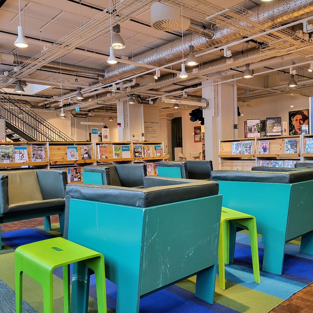 Library 3