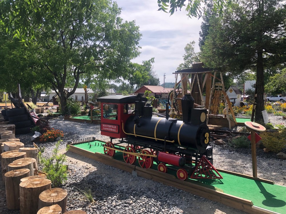 Murphys Mini Golf 2